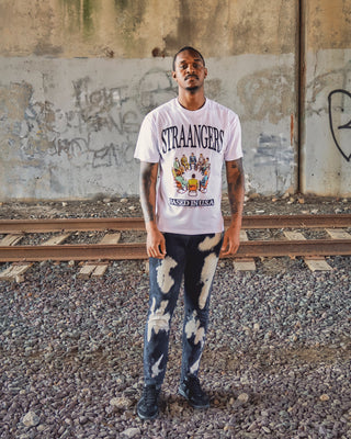 STRAANGERS Tee